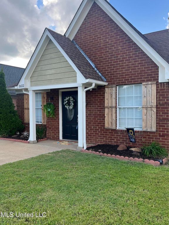 1652 Thomas Street, Horn Lake, MS 38637