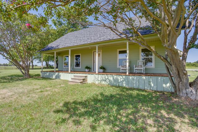 5641 County Road 313a, Alvarado, TX 76009