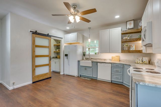 5641 County Road 313a, Alvarado, TX 76009