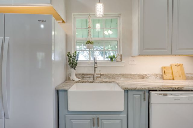 5641 County Road 313a, Alvarado, TX 76009