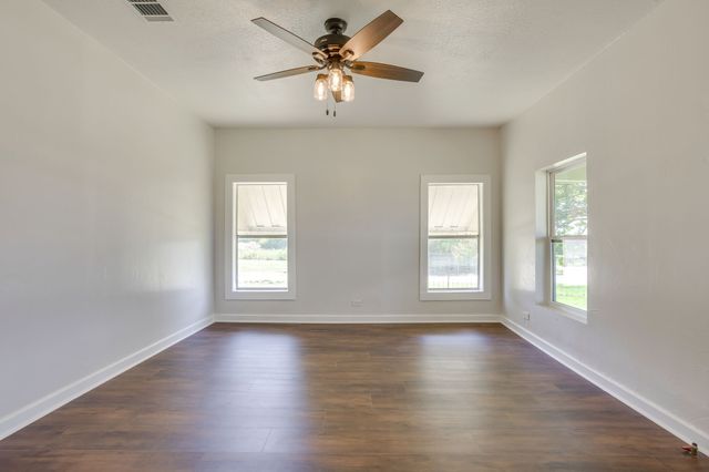 5641 County Road 313a, Alvarado, TX 76009