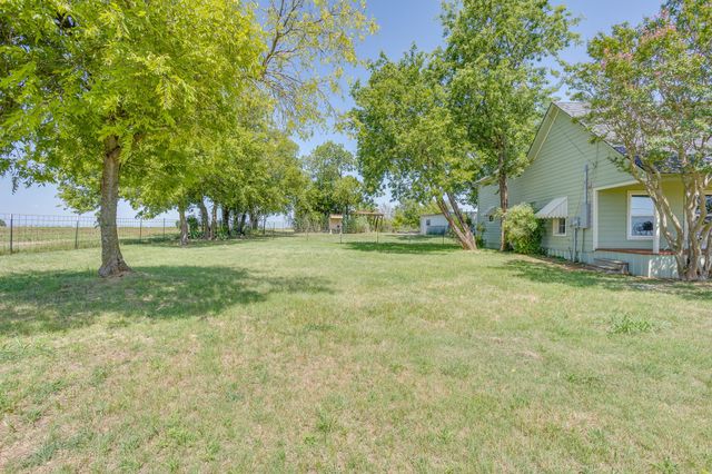 5641 County Road 313a, Alvarado, TX 76009