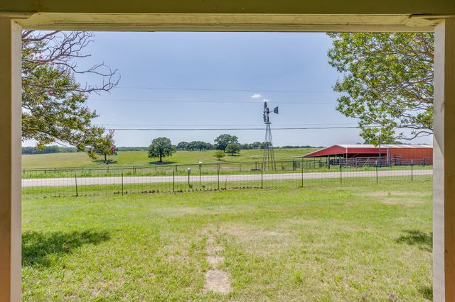 5641 County Road 313a, Alvarado, TX 76009