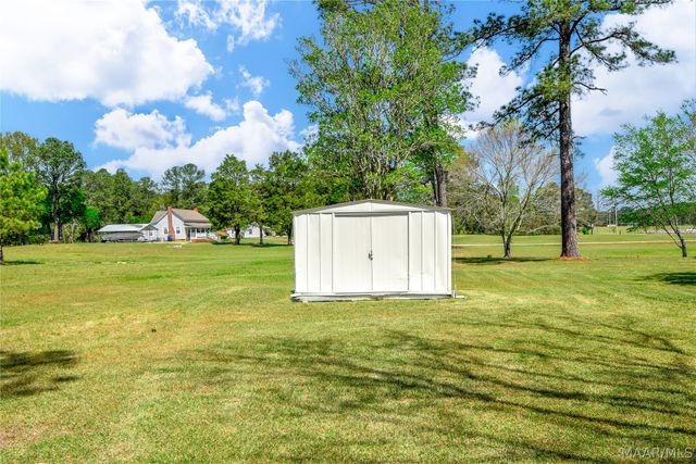 247 Cherokee Trail, Tallassee, AL 36078