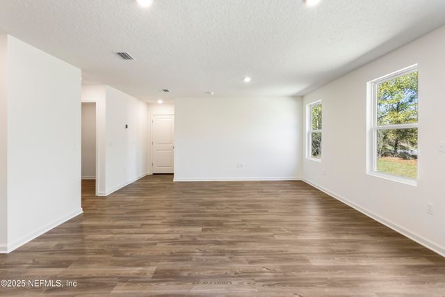 9507 AMELIA Lane, Glen St. Mary, FL 32040