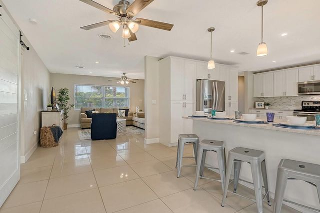 1109 DE NARVAEZ AVENUE, Bradenton, FL 34209