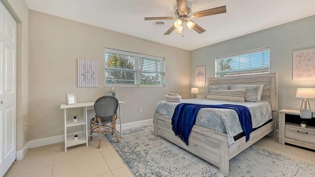 1109 DE NARVAEZ AVENUE, Bradenton, FL 34209