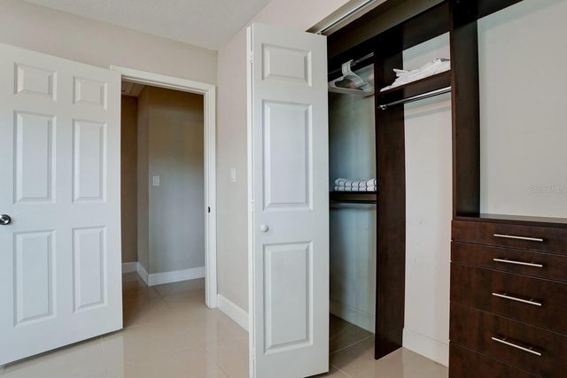 1109 DE NARVAEZ AVENUE, Bradenton, FL 34209