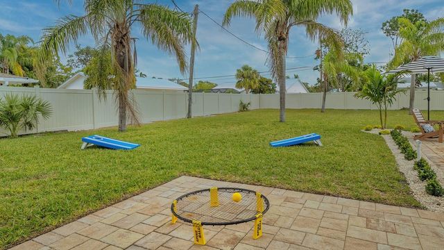 1109 DE NARVAEZ AVENUE, Bradenton, FL 34209