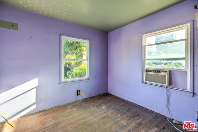 308 E Edgeware Road, Los Angeles, CA 90026