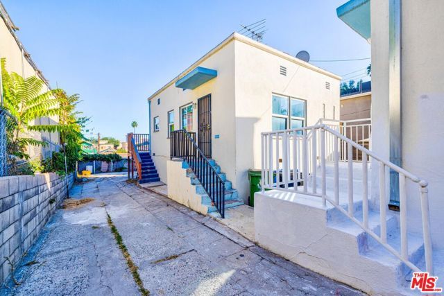 308 E Edgeware Road, Los Angeles, CA 90026