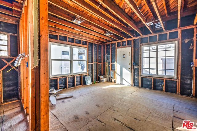 308 E Edgeware Road, Los Angeles, CA 90026