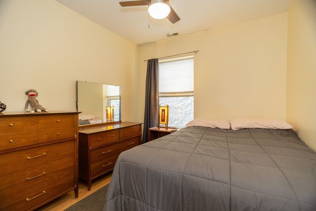 4750 N Albany Avenue 3, Chicago, IL 60625