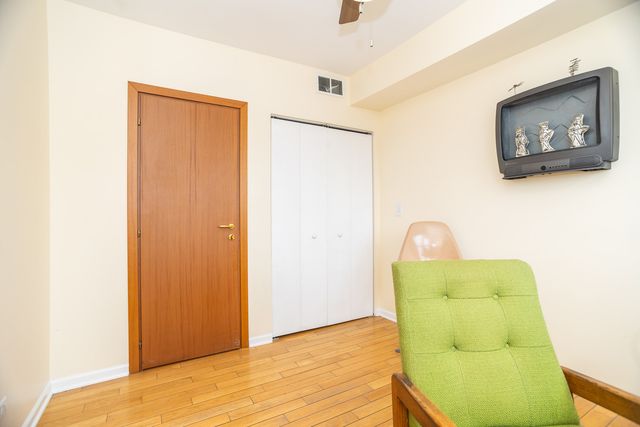 4750 N Albany Avenue 3, Chicago, IL 60625