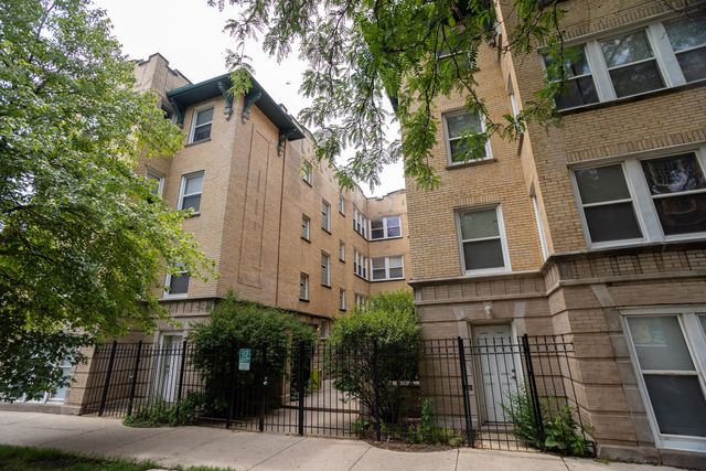 4750 N Albany Avenue 3, Chicago, IL 60625
