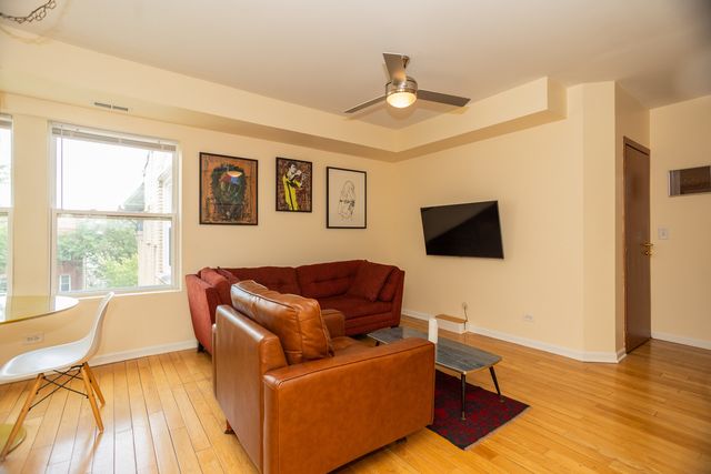 4750 N Albany Avenue 3, Chicago, IL 60625