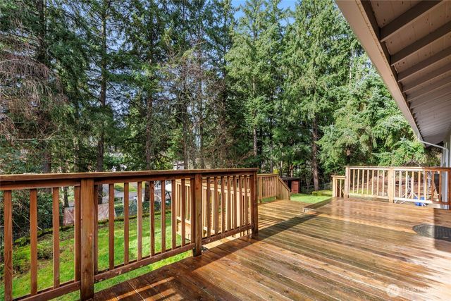 4920 63rd Avenue W, University Place, WA 98467