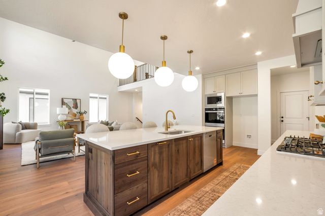 2136 N 725 W, Centerville, UT 84014