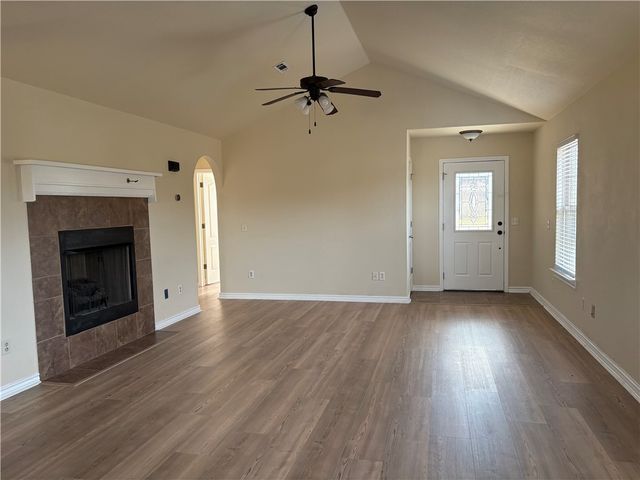 2388 Harris Drive, Fayetteville, AR 72701