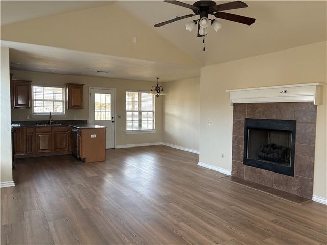 2388 Harris Drive, Fayetteville, AR 72701