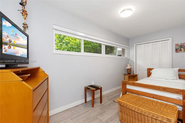 360 Menores Ave, Coral Gables, FL 33134