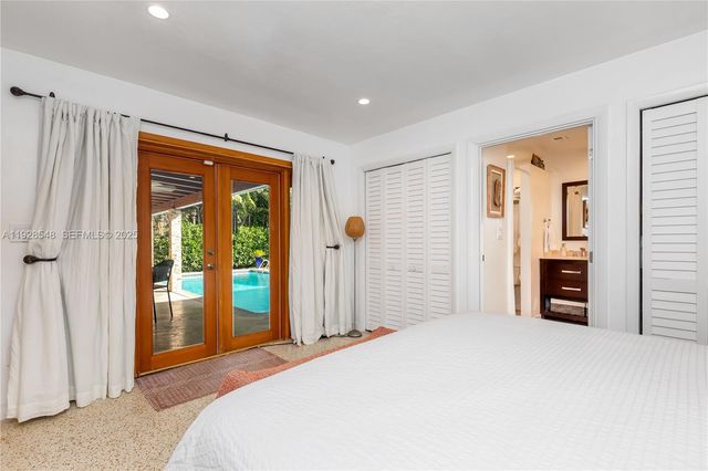 360 Menores Ave, Coral Gables, FL 33134