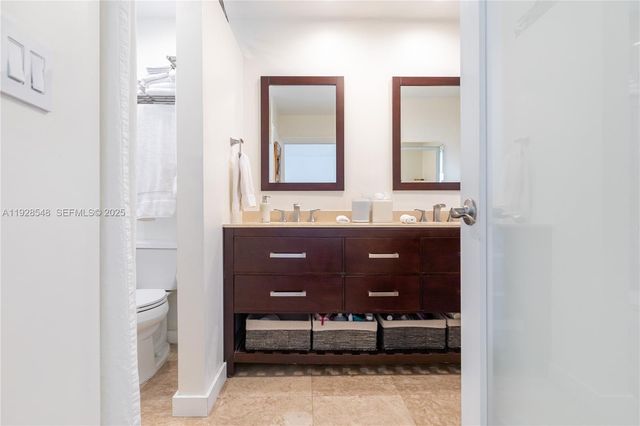 360 Menores Ave, Coral Gables, FL 33134