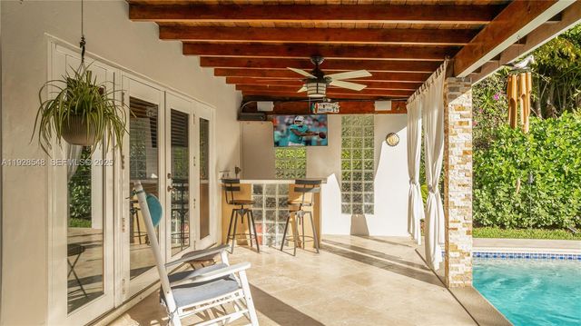 360 Menores Ave, Coral Gables, FL 33134