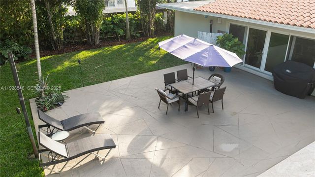 360 Menores Ave, Coral Gables, FL 33134