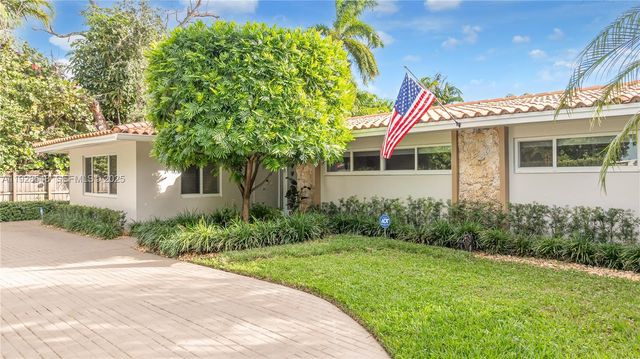360 Menores Ave, Coral Gables, FL 33134