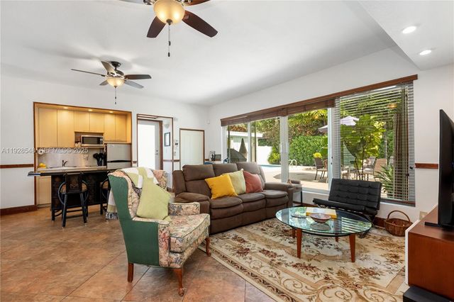 360 Menores Ave, Coral Gables, FL 33134