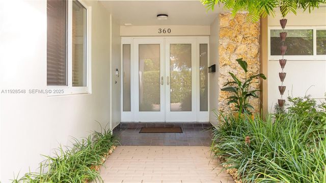 360 Menores Ave, Coral Gables, FL 33134