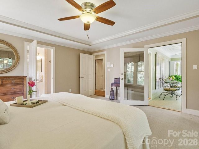 6 Creekside Way, Asheville, NC 28804