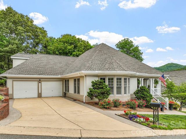 6 Creekside Way, Asheville, NC 28804
