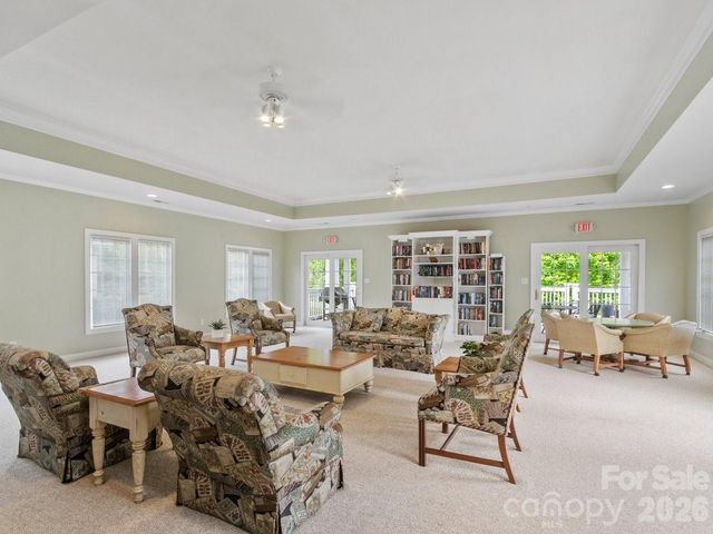 6 Creekside Way, Asheville, NC 28804