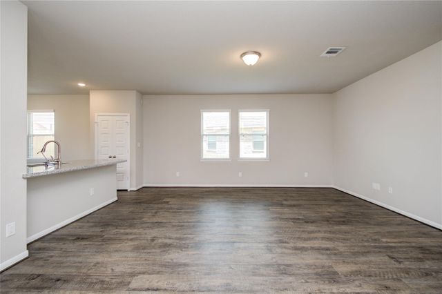 8403 Baywatch Circle, Baytown, TX 77523