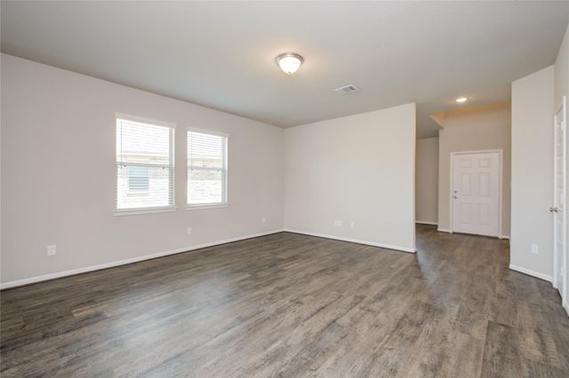 8403 Baywatch Circle, Baytown, TX 77523