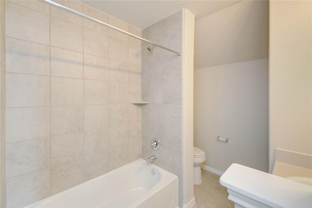 8403 Baywatch Circle, Baytown, TX 77523