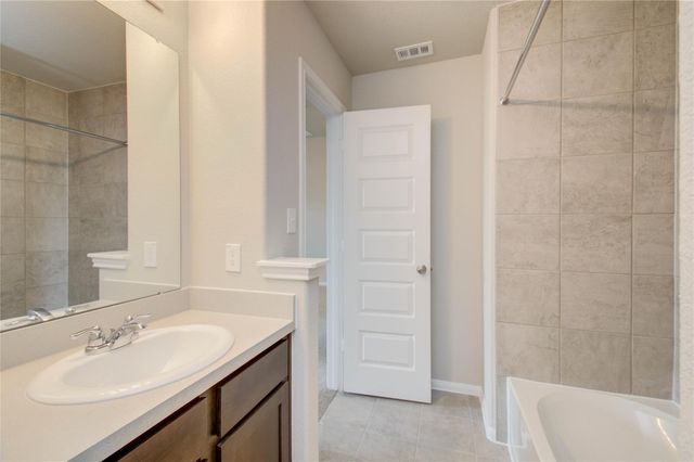 8403 Baywatch Circle, Baytown, TX 77523