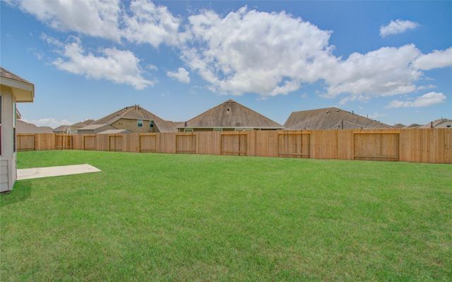 8403 Baywatch Circle, Baytown, TX 77523