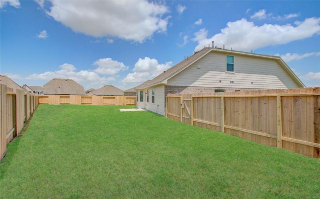 8403 Baywatch Circle, Baytown, TX 77523