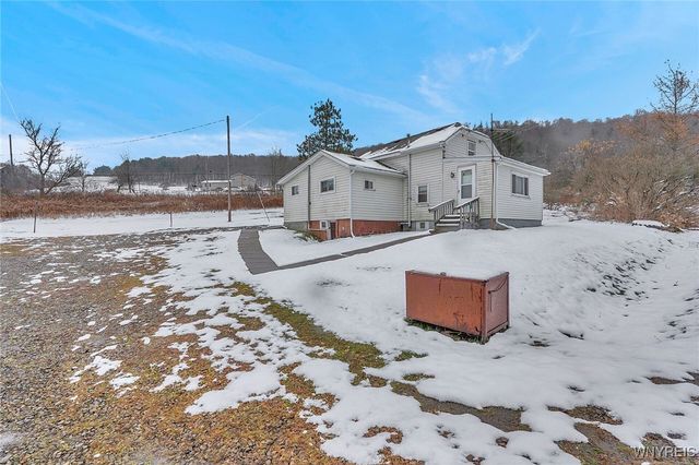 944 Coyle Road, Bolivar, NY 14715