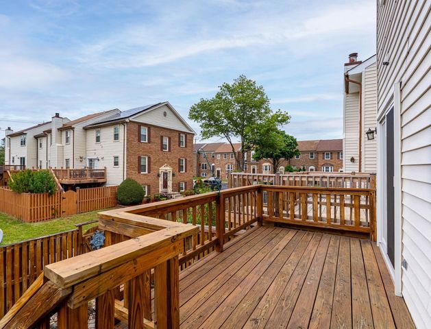 5922 SURRATTS VILLAGE DR, Clinton, MD 20735