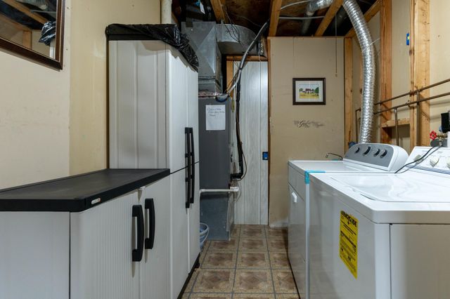 5922 SURRATTS VILLAGE DR, Clinton, MD 20735