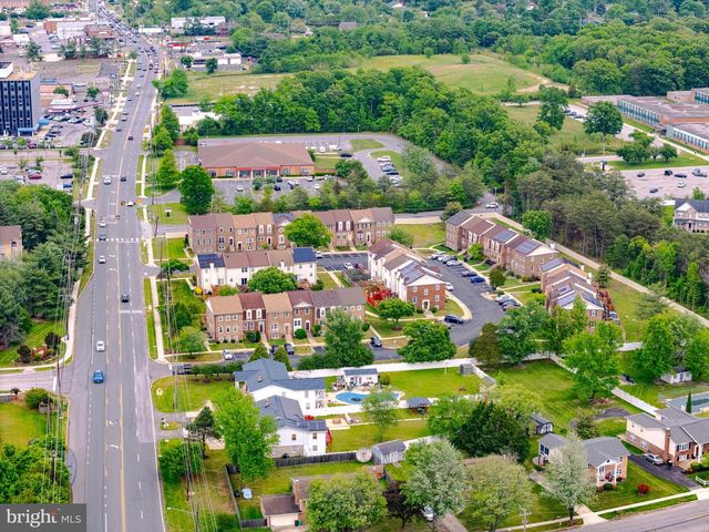 5922 SURRATTS VILLAGE DR, Clinton, MD 20735