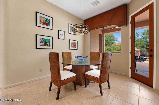 1236 W Portico Drive, Oro Valley, AZ 85755