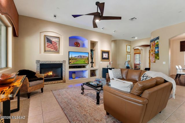 1236 W Portico Drive, Oro Valley, AZ 85755