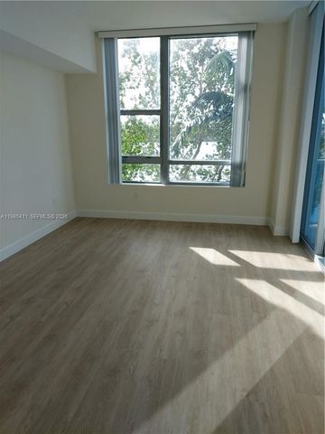 2641 N Flamingo Rd 307N, Sunrise, FL 33323