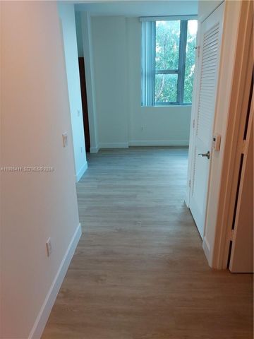 2641 N Flamingo Rd 307N, Sunrise, FL 33323