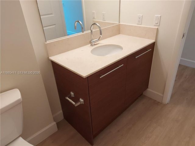 2641 N Flamingo Rd 307N, Sunrise, FL 33323